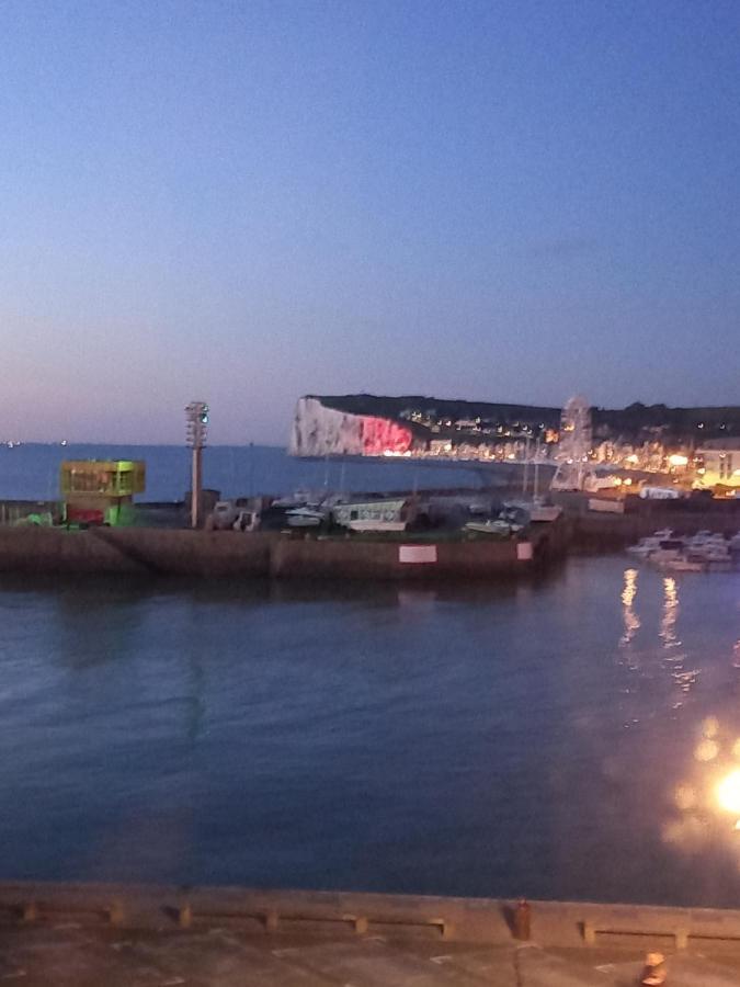 Superbe Vue Mer Quai 39 Le Tréport Exteriör bild